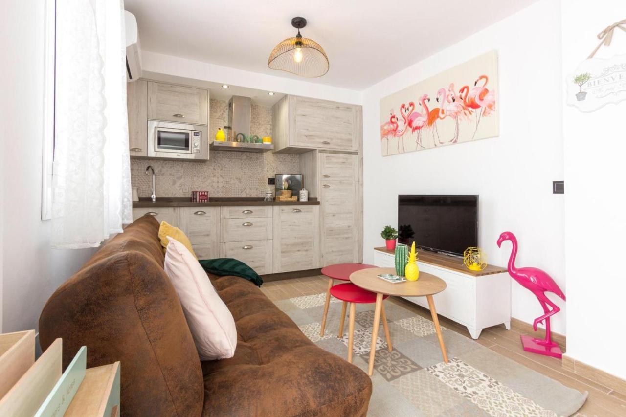 Apartamento Vintage En El Centro De マラガ エクステリア 写真